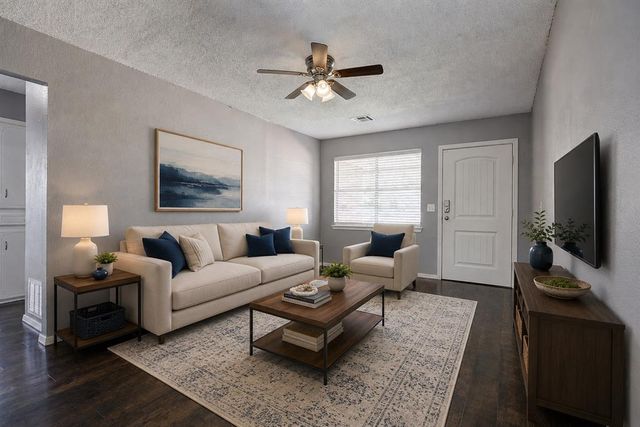 916 S Patterson Drive, Oklahoma City, OK 73160