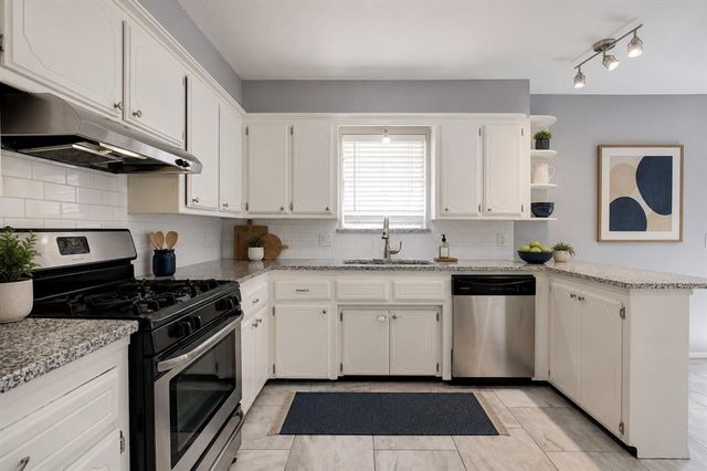 916 S Patterson Drive, Oklahoma City, OK 73160