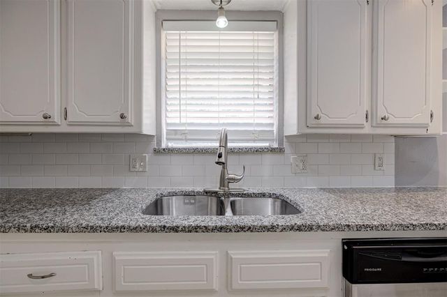 916 S Patterson Drive, Oklahoma City, OK 73160