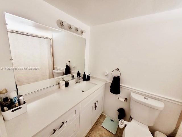 1801 S Treasure Dr 318, North Bay Village, FL 33141