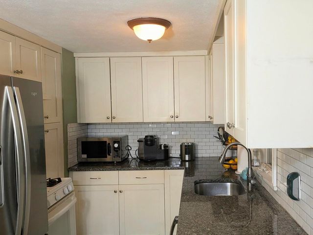 38 Marlin Way, South Yarmouth, MA 02664