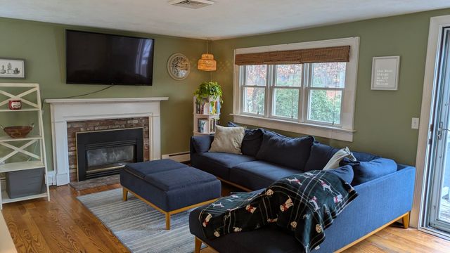 38 Marlin Way, South Yarmouth, MA 02664