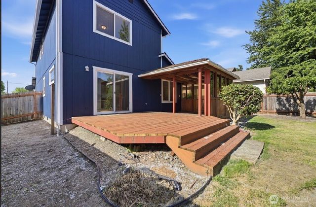 313 E 52nd Street, Tacoma, WA 98404