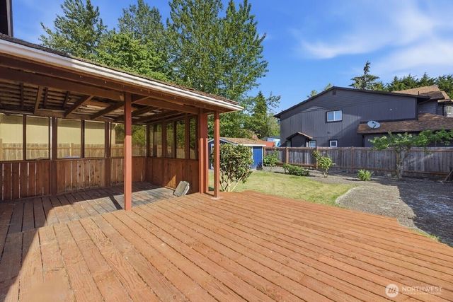 313 E 52nd Street, Tacoma, WA 98404