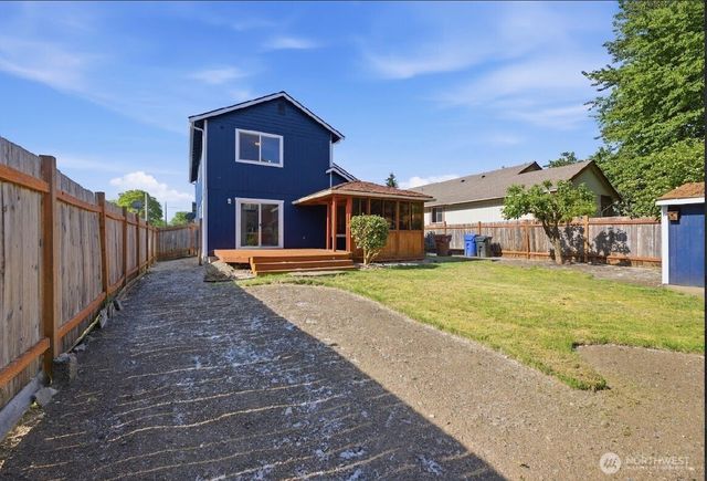 313 E 52nd Street, Tacoma, WA 98404