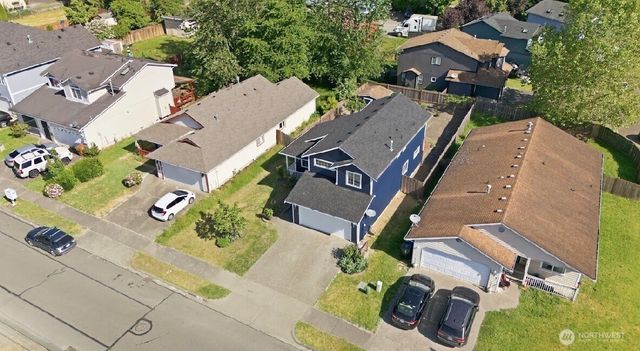 313 E 52nd Street, Tacoma, WA 98404
