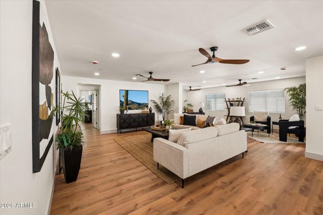 8344 E Indianola Avenue, Scottsdale, AZ 85251