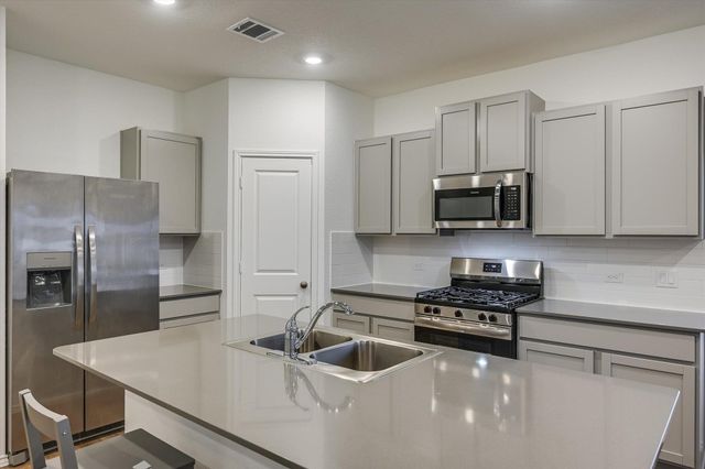 1948 Gilmer WAY, Leander, TX 78641