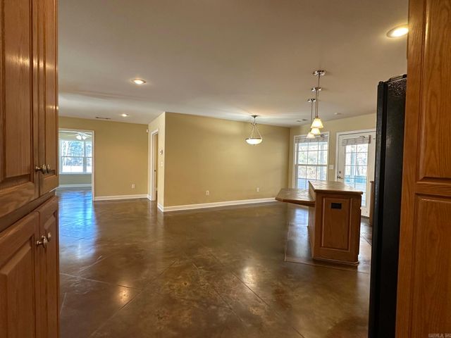 1111 Silver Leaf Drive, Alexander, AR 72002