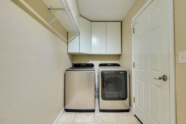 1307 S Meadows DR, Austin, TX 78758
