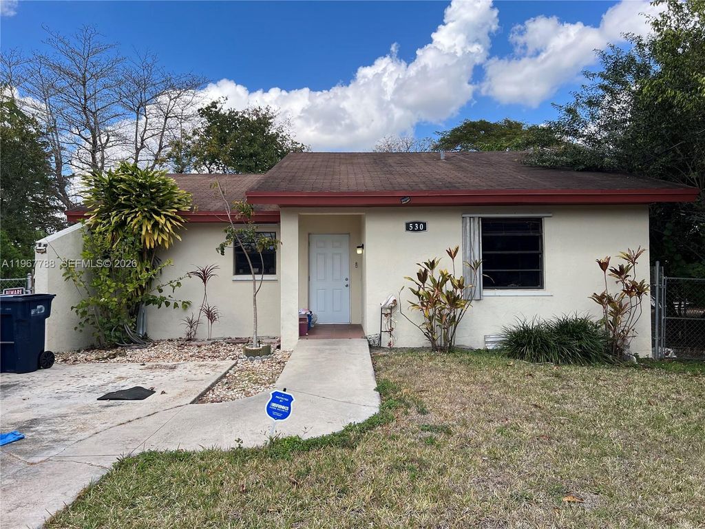 530 SW 5th Street, Florida City, FL 33034