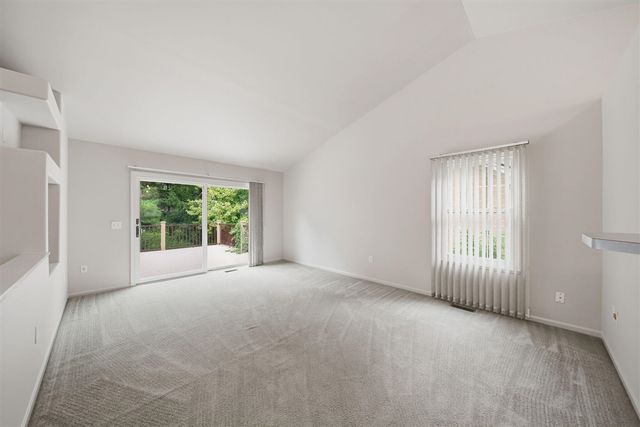 4029 Boulder Pond Drive, Ann Arbor, MI 48108