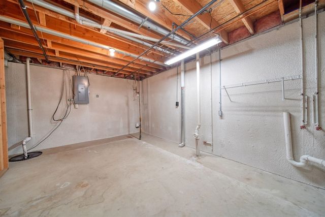 4029 Boulder Pond Drive, Ann Arbor, MI 48108