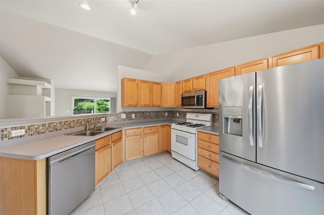 4029 Boulder Pond Drive, Ann Arbor, MI 48108