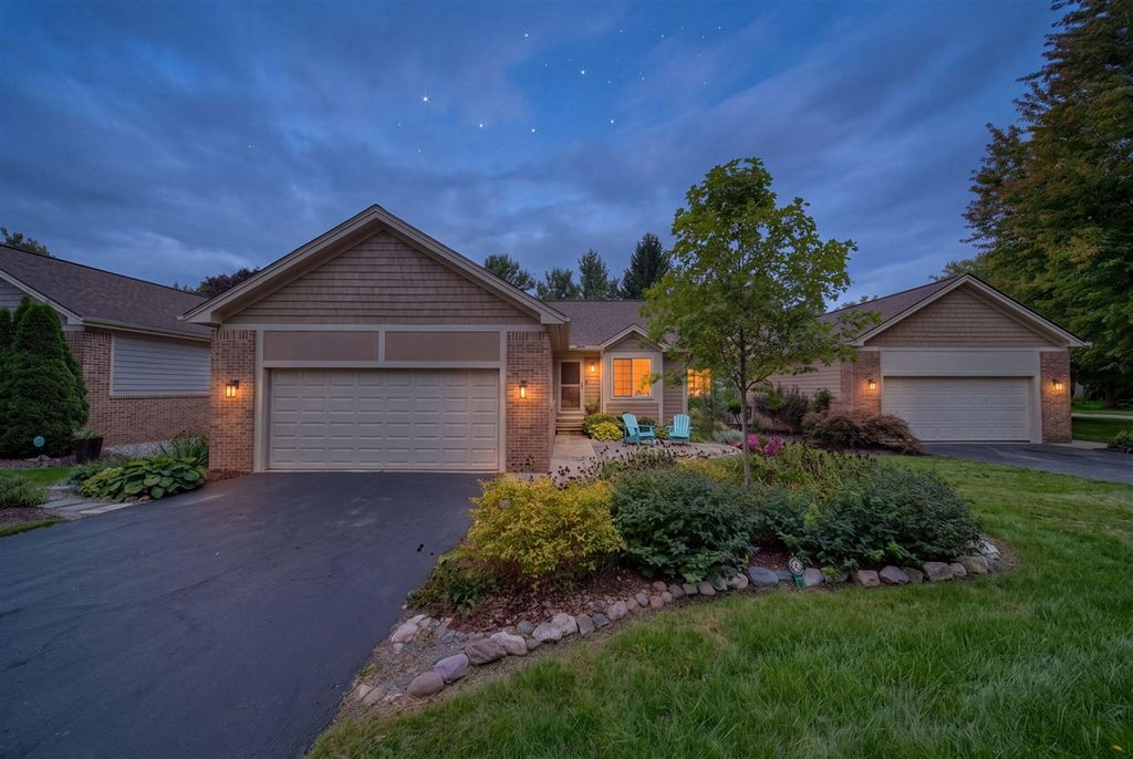 4029 Boulder Pond Drive, Ann Arbor, MI 48108