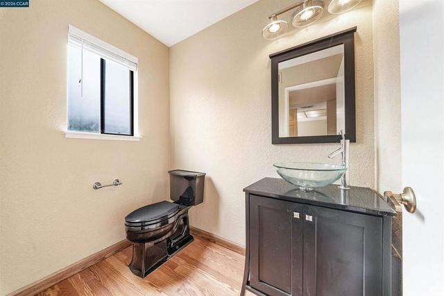 2055 Sierra Rd 106, Concord, CA 94518