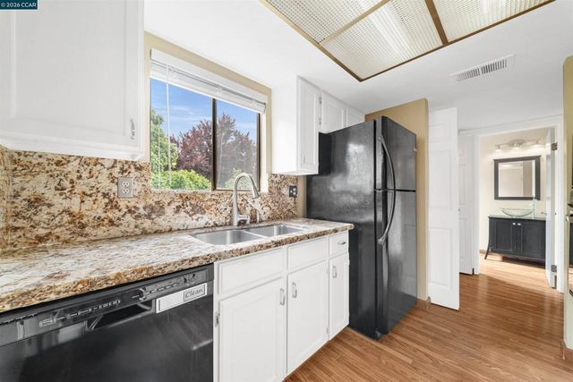 2055 Sierra Rd 106, Concord, CA 94518