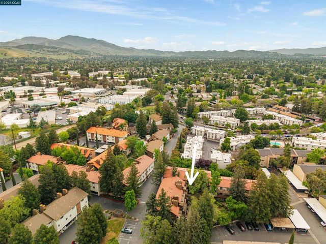 2055 Sierra Rd 106, Concord, CA 94518