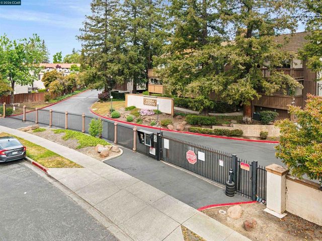 2055 Sierra Rd 106, Concord, CA 94518