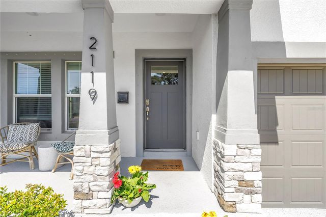 2119 CATALONIA WAY S, St Petersburg, FL 33712