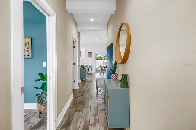 2119 CATALONIA WAY S, St Petersburg, FL 33712