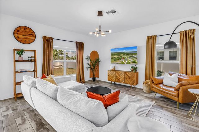 2119 CATALONIA WAY S, St Petersburg, FL 33712