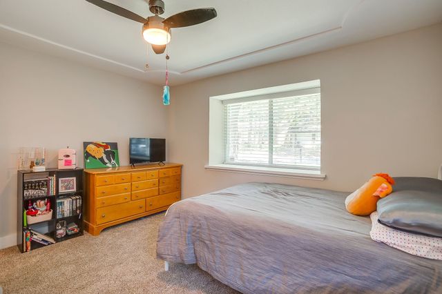 5704 Firewood Drive, Arlington, TX 76016