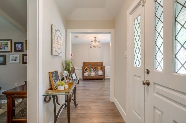 5704 Firewood Drive, Arlington, TX 76016