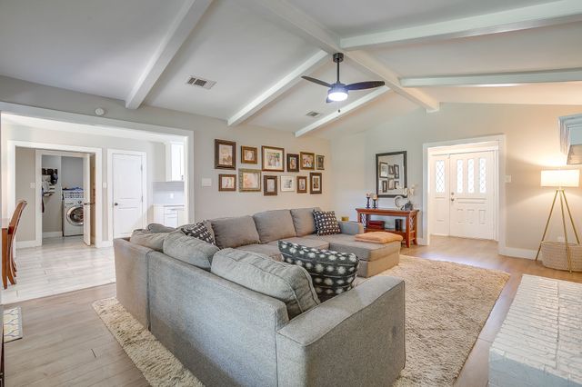 5704 Firewood Drive, Arlington, TX 76016