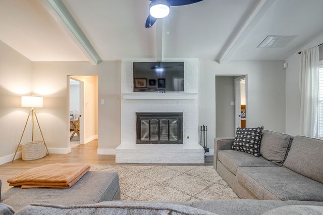 5704 Firewood Drive, Arlington, TX 76016