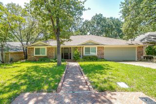 5704 Firewood Drive, Arlington, TX 76016