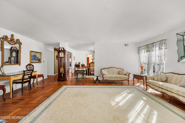 23 Blackthorn Place, Manchester, NJ 08759