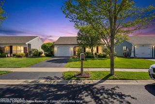 23 Blackthorn Place, Manchester, NJ 08759