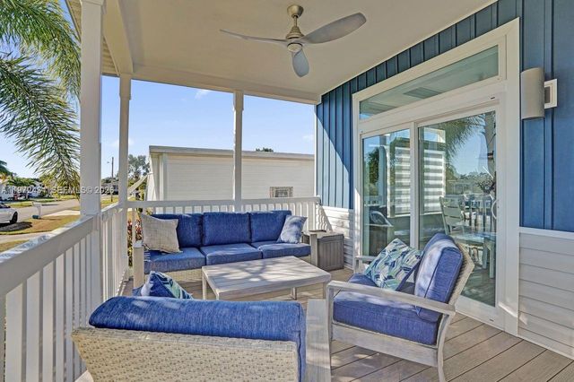 4035 Marigold Rd, Boynton Beach, FL 33436