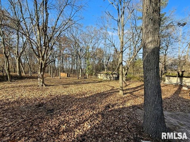 901 S 22ND Street, Herrin, IL 62948