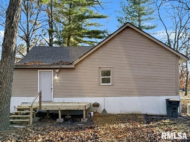 901 S 22ND Street, Herrin, IL 62948