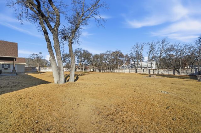 313 Paisano Drive, Clyde, TX 79510