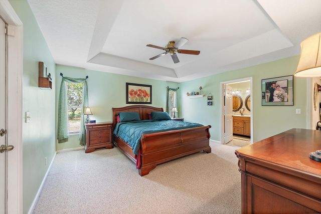 13721 86th Road N, West Palm Beach, FL 33412