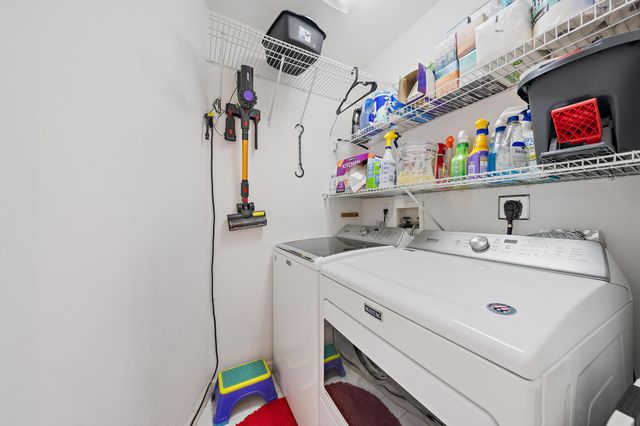 13721 86th Road N, West Palm Beach, FL 33412