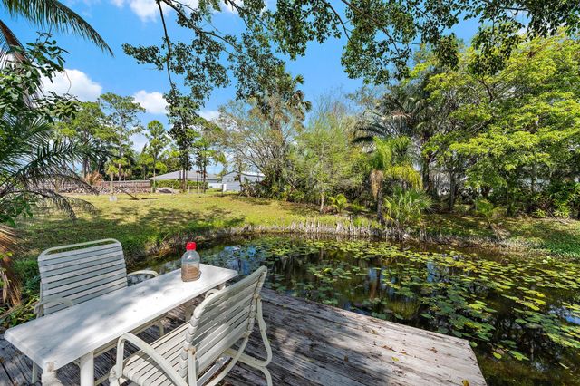 13721 86th Road N, West Palm Beach, FL 33412