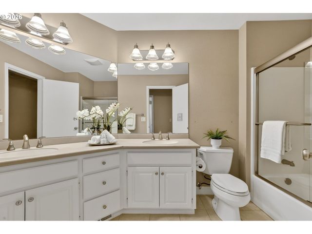 55 Nw 173RD Ave, Beaverton, OR 97006