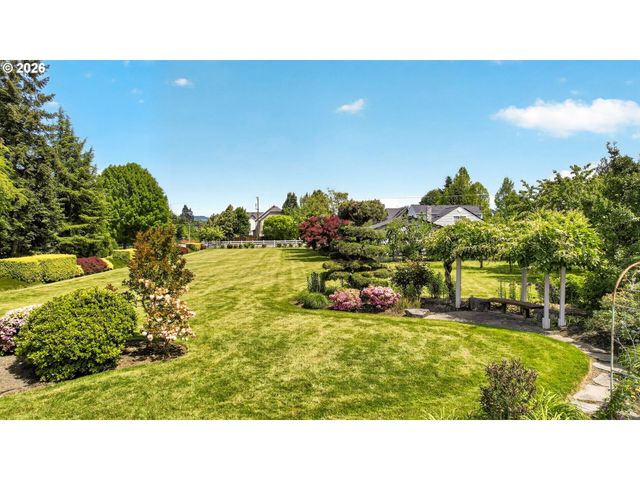 55 Nw 173RD Ave, Beaverton, OR 97006