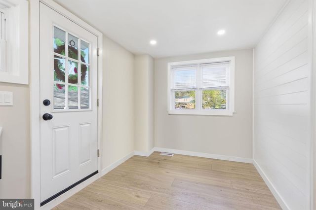 879 BRIDGETOWN PIKE, Langhorne, PA 19053