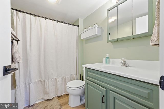 879 BRIDGETOWN PIKE, Langhorne, PA 19053