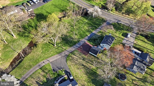 879 BRIDGETOWN PIKE, Langhorne, PA 19053