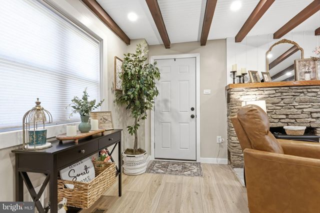 879 BRIDGETOWN PIKE, Langhorne, PA 19053