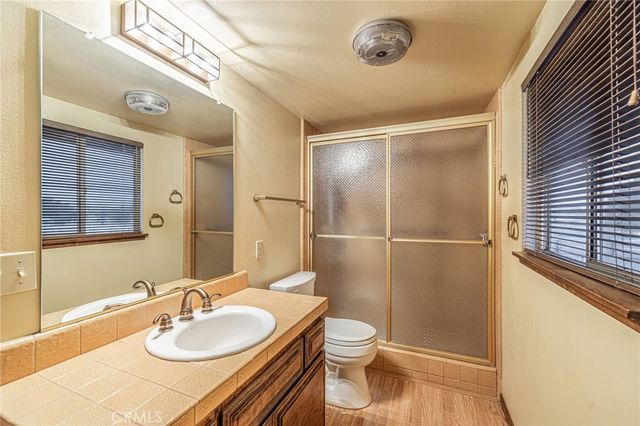19459 Shasta Road, Apple Valley, CA 92307