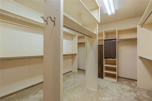 19459 Shasta Road, Apple Valley, CA 92307