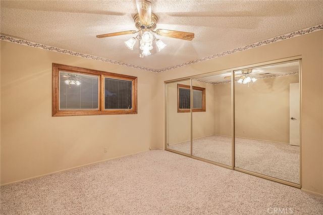19459 Shasta Road, Apple Valley, CA 92307
