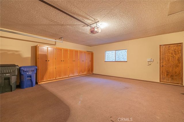 19459 Shasta Road, Apple Valley, CA 92307